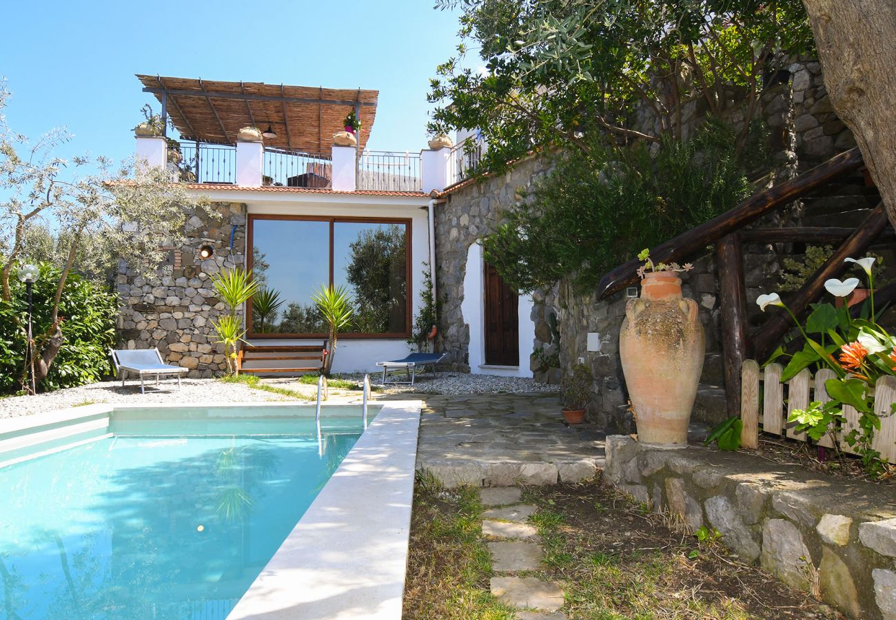 Casa a Massa Lubrense - Casa Tatano with private pool,sea view